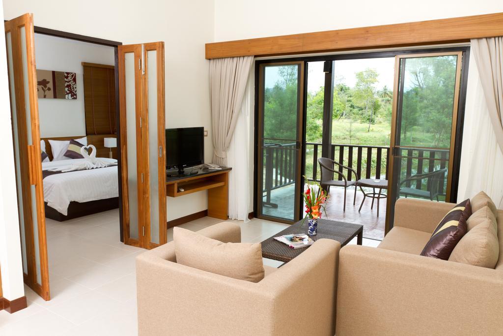 Khaolak Blue Lagoon Resort - Sha Extra Plus Khaulak Szoba fotó